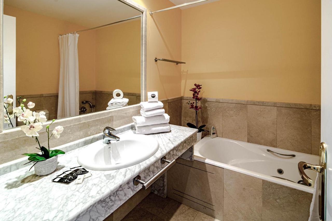 Apartment Casa Adelfas I By Roomservices