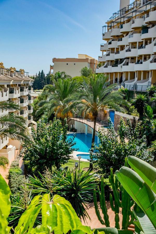 Sat1-walking Distance To Puerto Banus Marbella