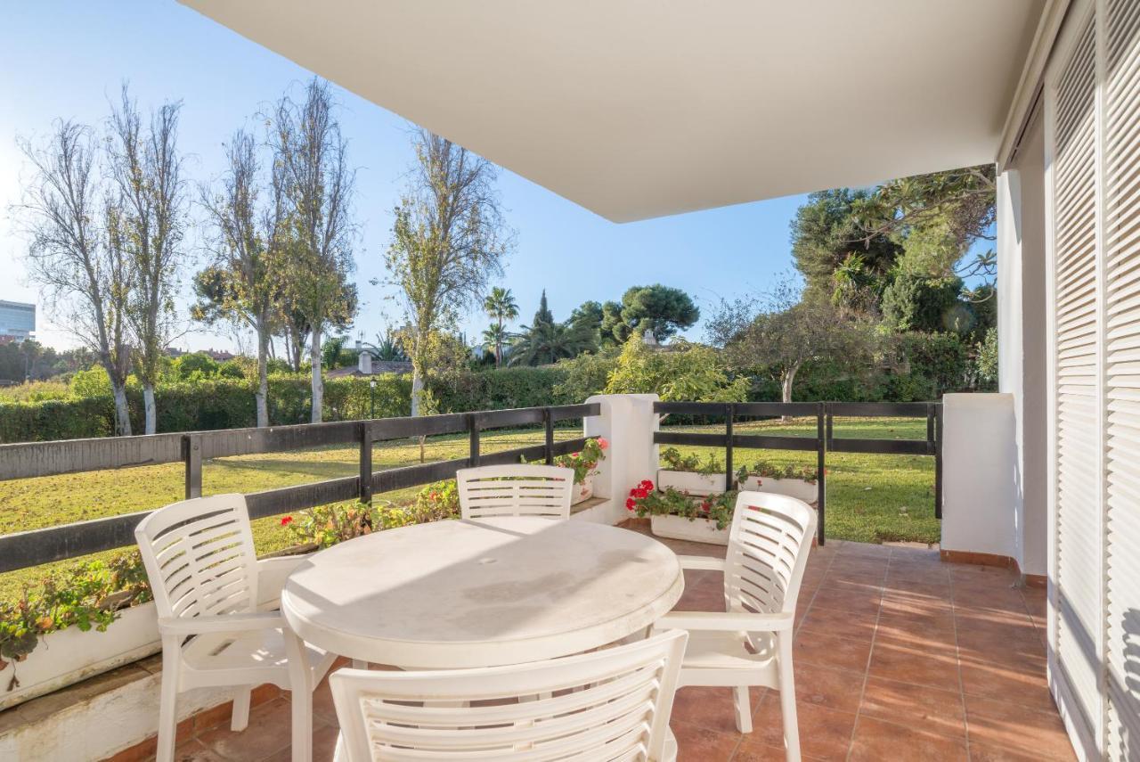 Luxury Monteros Apartamento *