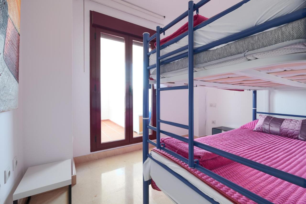 4 Bedroom In Noray, San Pedro Apartment *