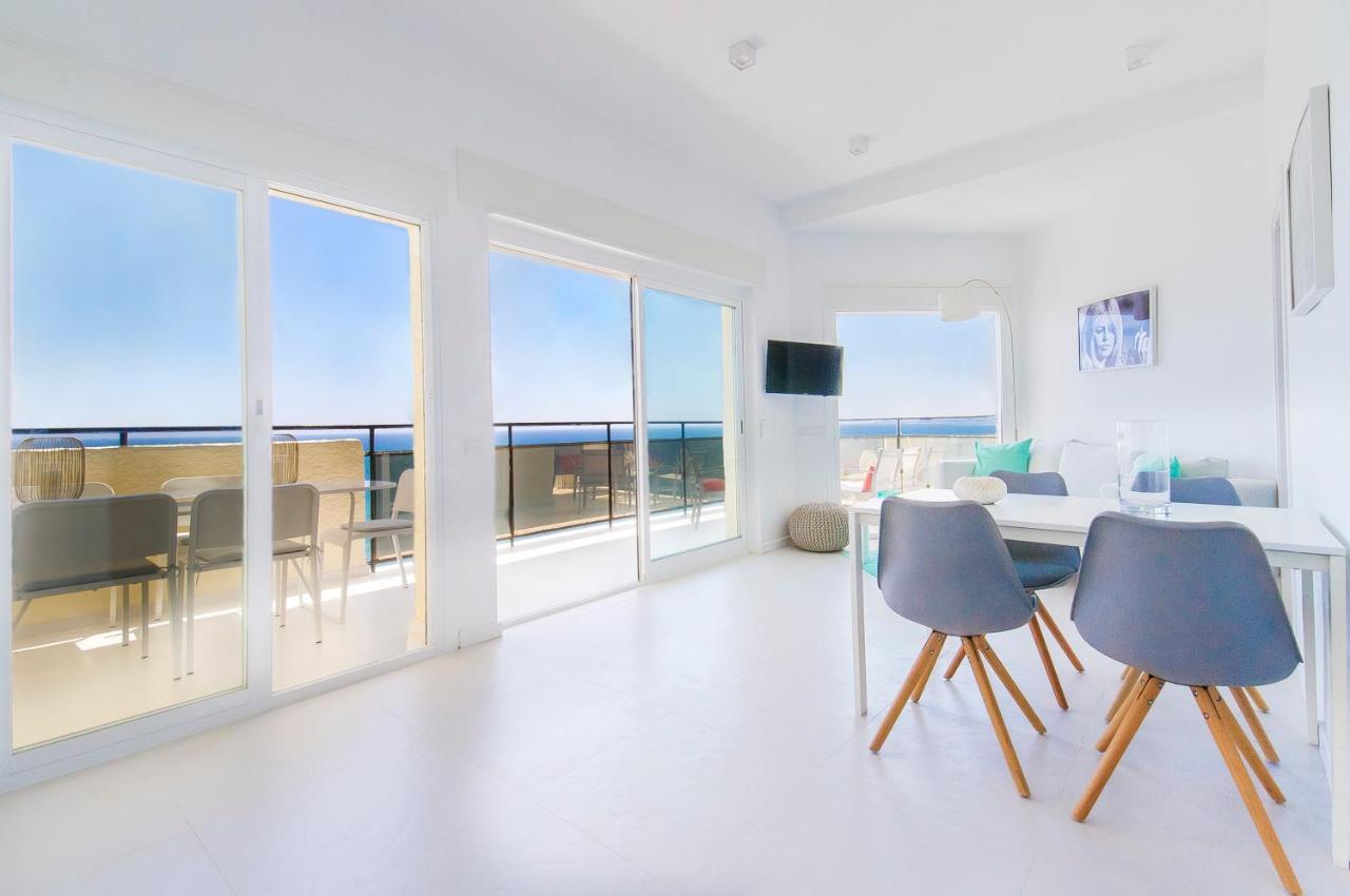 Frontal View With Spacious Balcony Apartment
