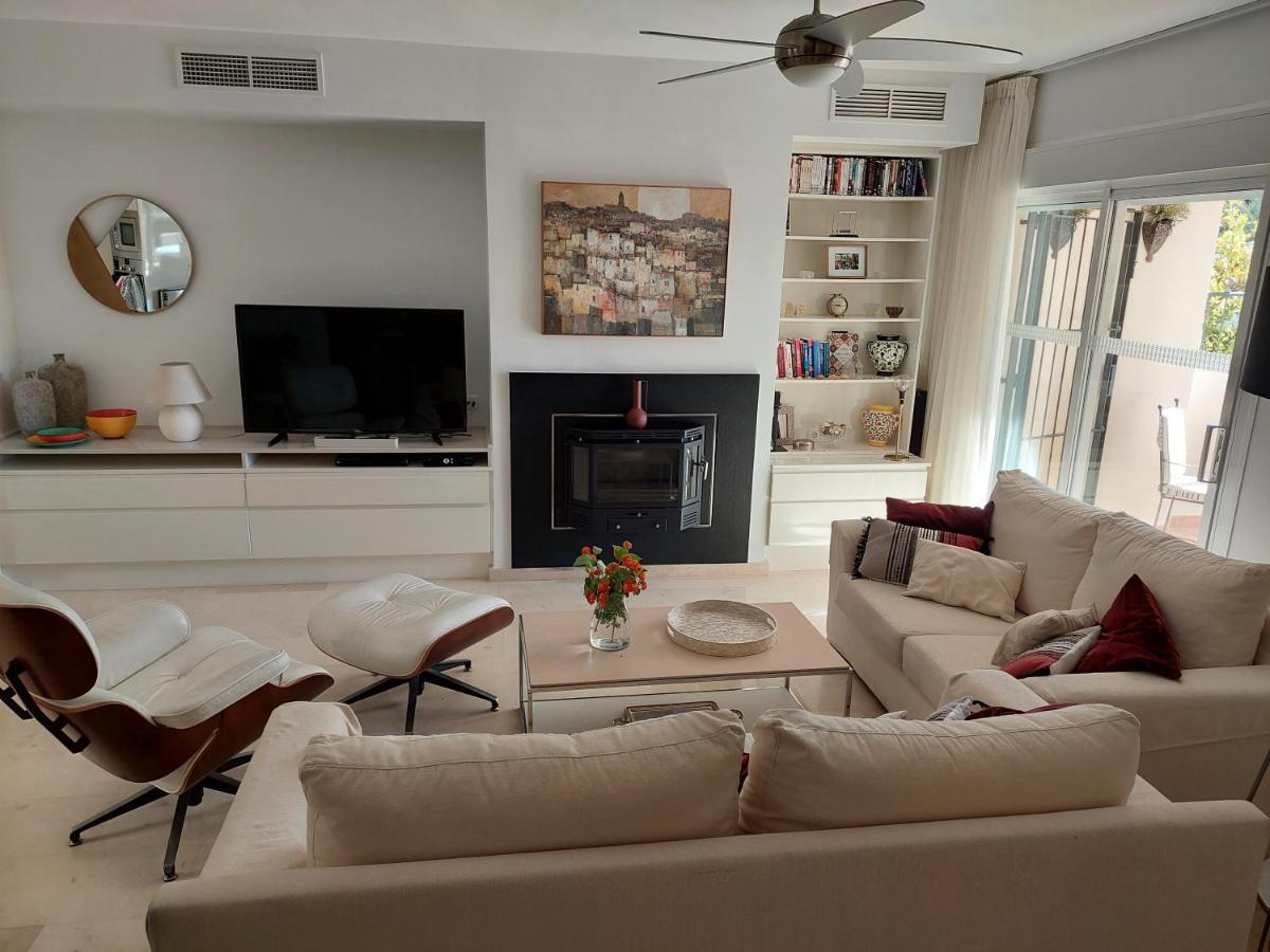 Holiday home Townhouse With Beautifull Sea View In Costabella