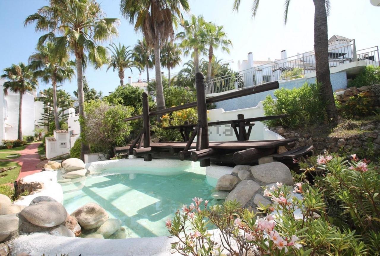 South Faced 4 Bdrm Townhouse With Pool In * Marbella
