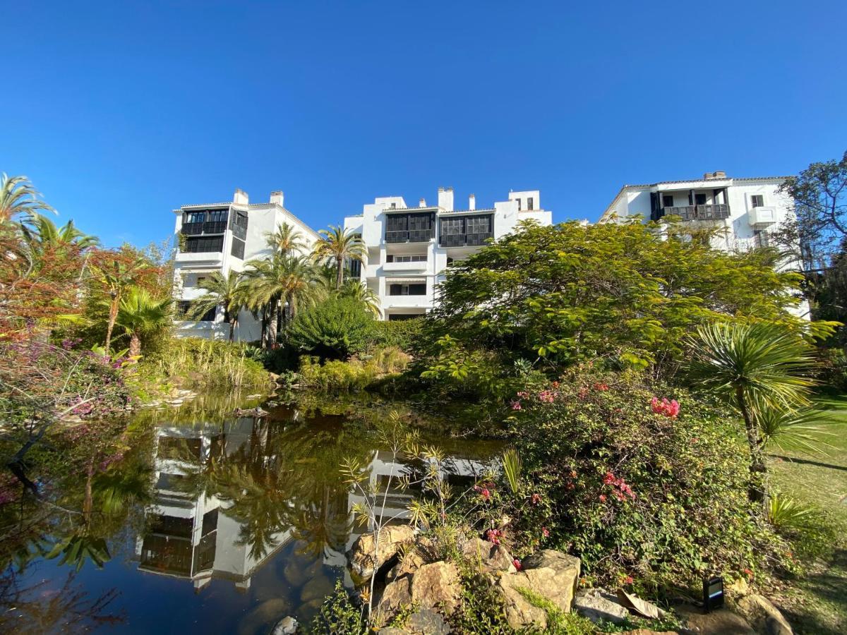 Apartment Jardines De Golondrinas With Sea Views Marbella
