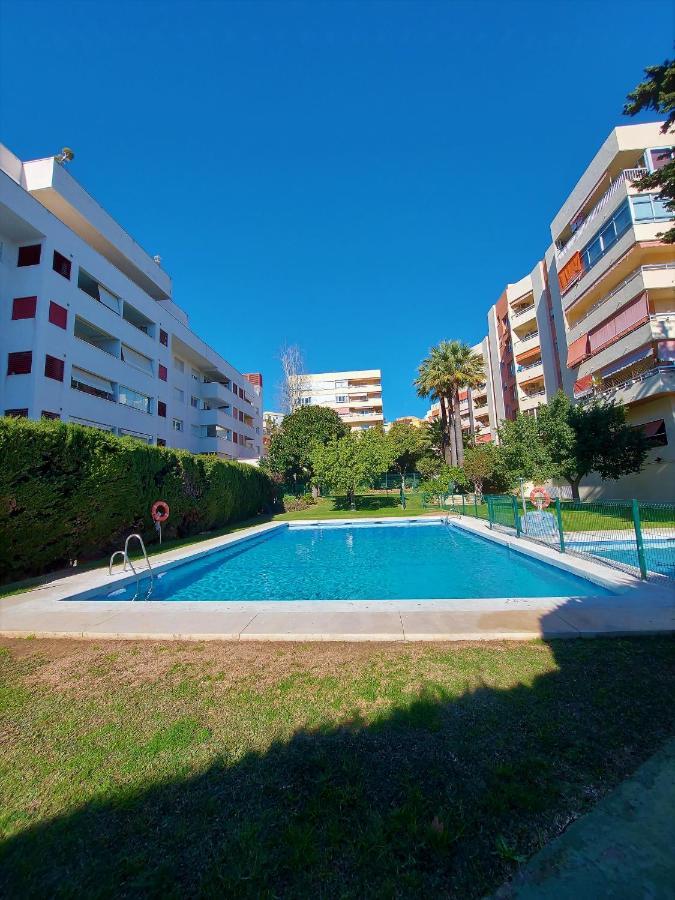 Apartment Cozy 2-bed 2-bathroom In Town Centre *