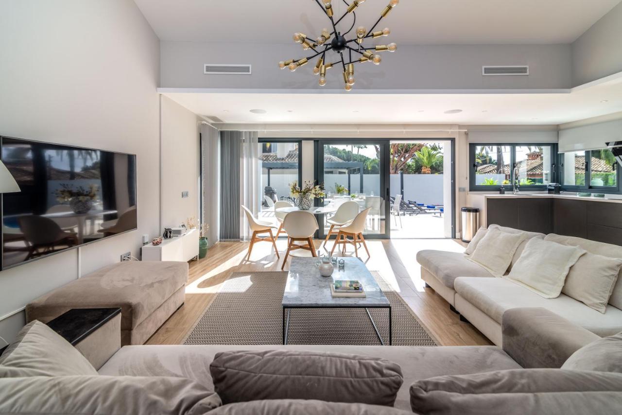 Vacation I Marbesa Beach, Pool, Direct Access To The Villa Marbella