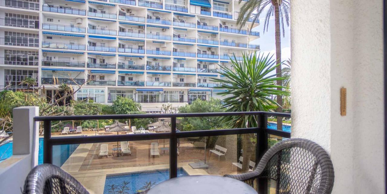 Skol 130. One Bedroom With Sea Views In Centre Apartment *
