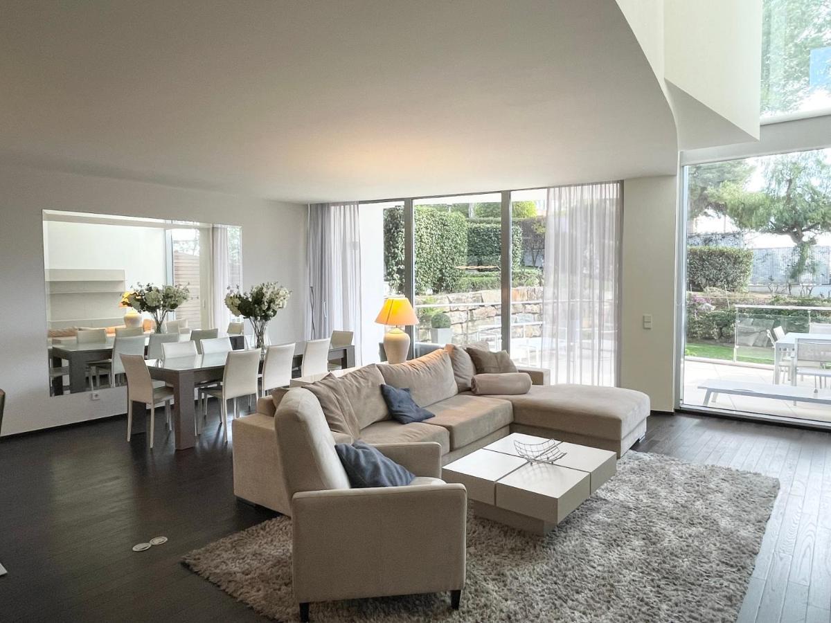 Modern In Gated Complex Sierra Blanca Villa Marbella