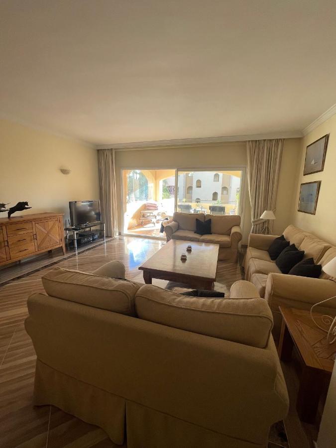 Hacienda Elviria 2 Bedroom Spacious