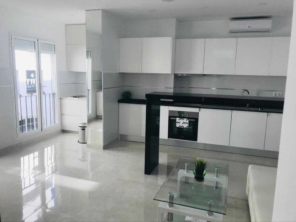 Marina Banus Apartamento *
