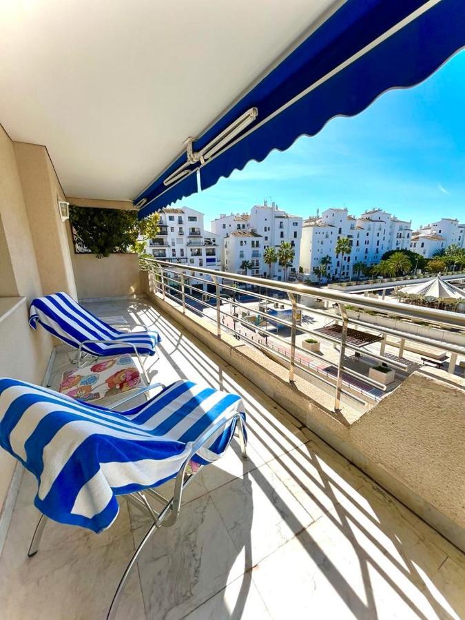 Puerto Banus, Marina Banus, 2br, 2bth, Pool, Parking, Marbella, 3h * Marbella