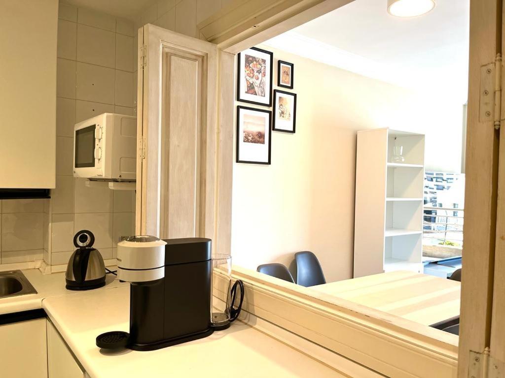 Puerto Banus, Marina Banus, 2br, 2bth, Pool, Parking, Marbella, 3h * Marbella