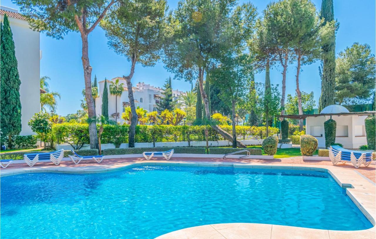 Lovely In With Kitchenette Apartment Marbella