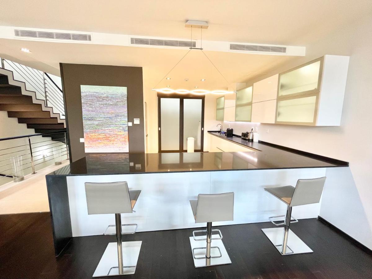 Villa Modern In Gated Complex Sierra Blanca Marbella