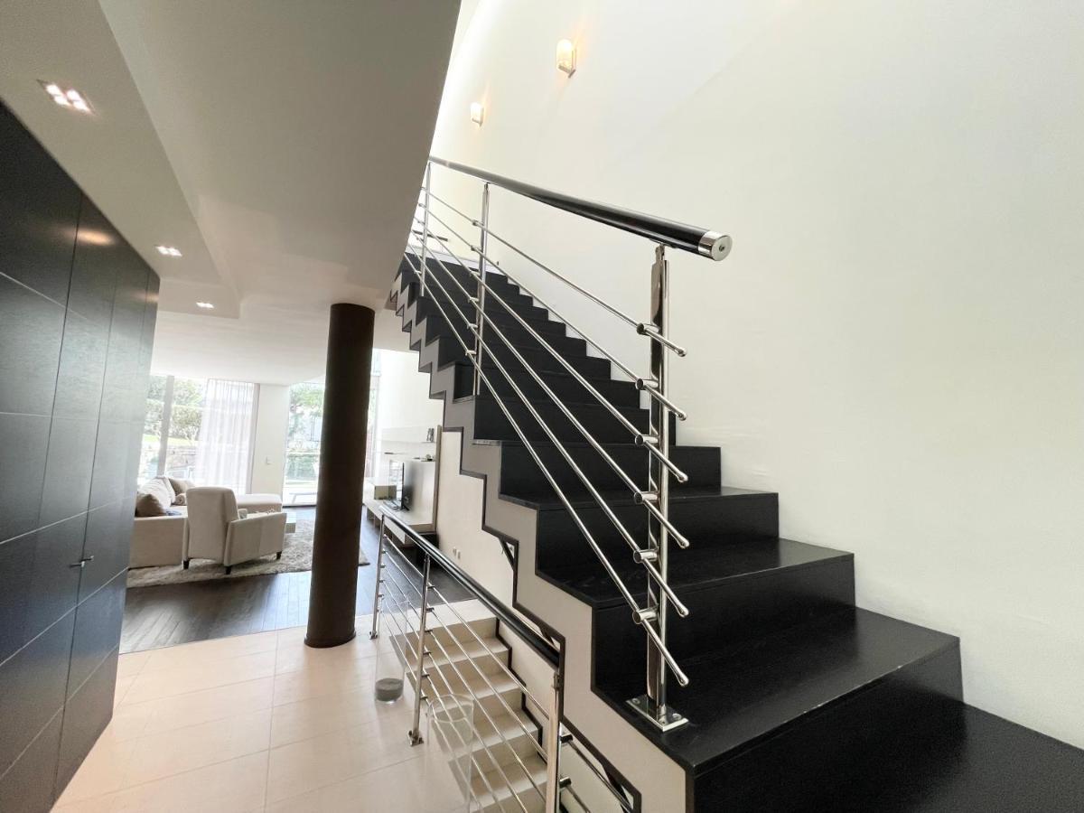 Villa Modern In Gated Complex Sierra Blanca Marbella