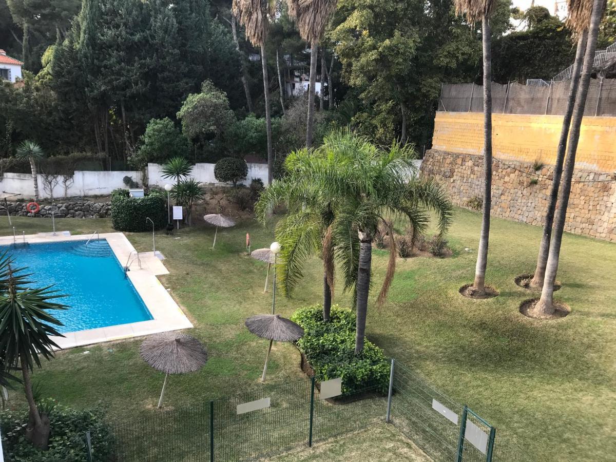 Residencial Flores Apartment