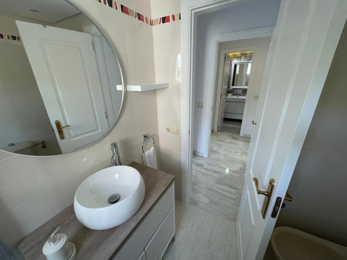 Residencial Flores Apartment *