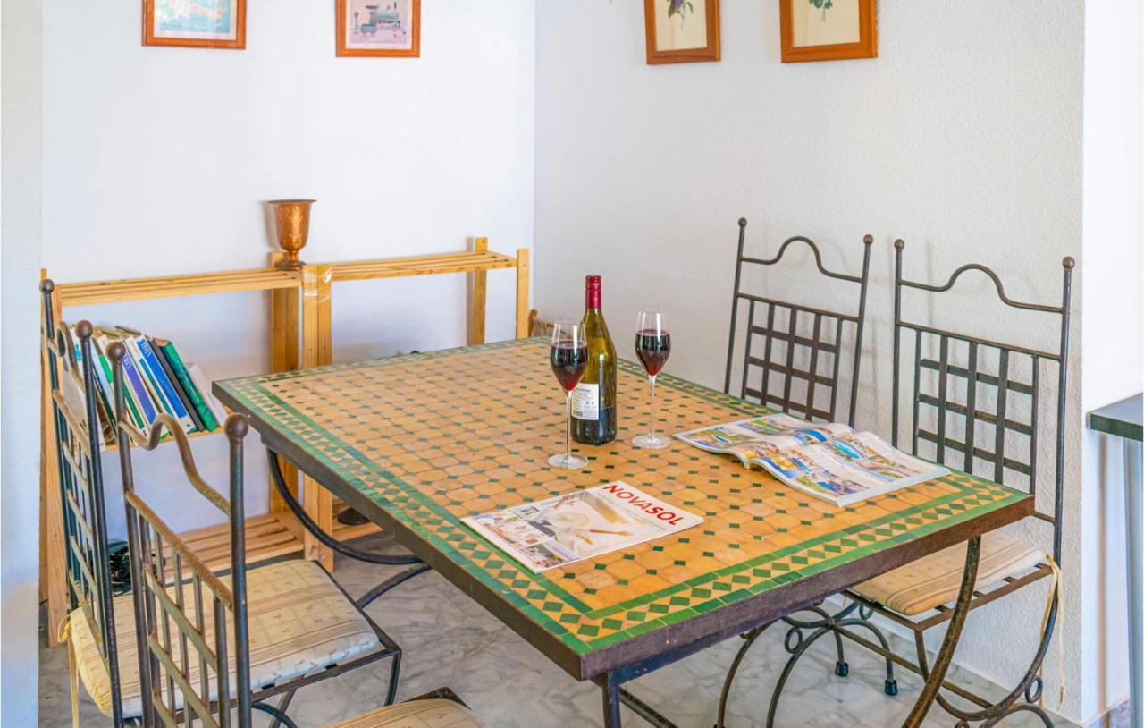 Lovely In With Kitchenette Apartment Marbella