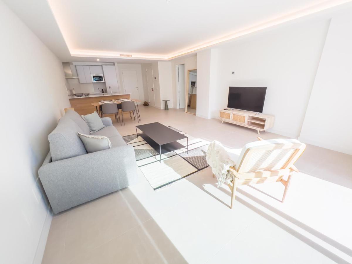 Apartamento Bajo Con Jardin En La Milla De Oro *