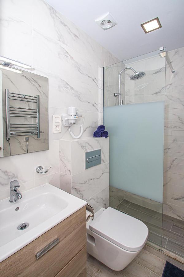 Stylish For Rent With Fantastic Location In Promenade. * Marbella