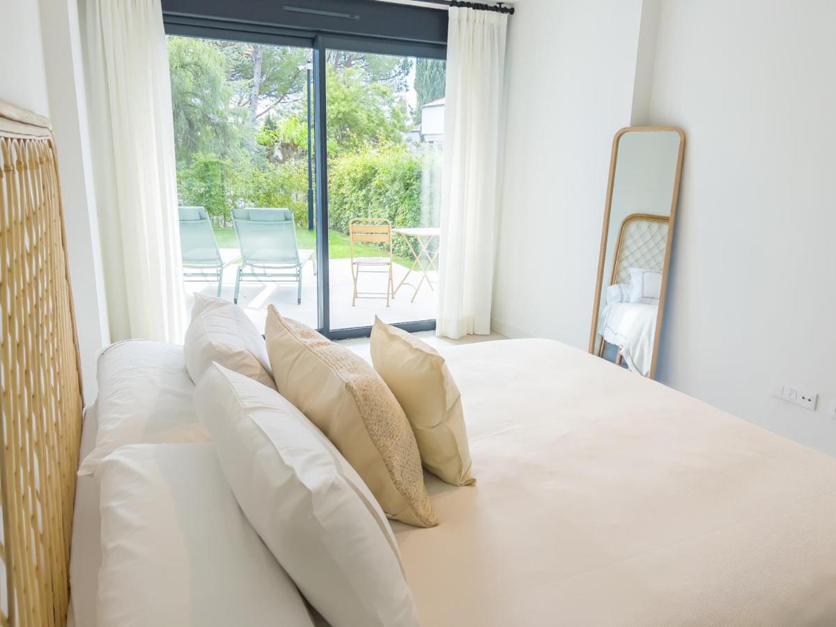 Apartamento Bajo Con Jardin En La Milla De Oro *