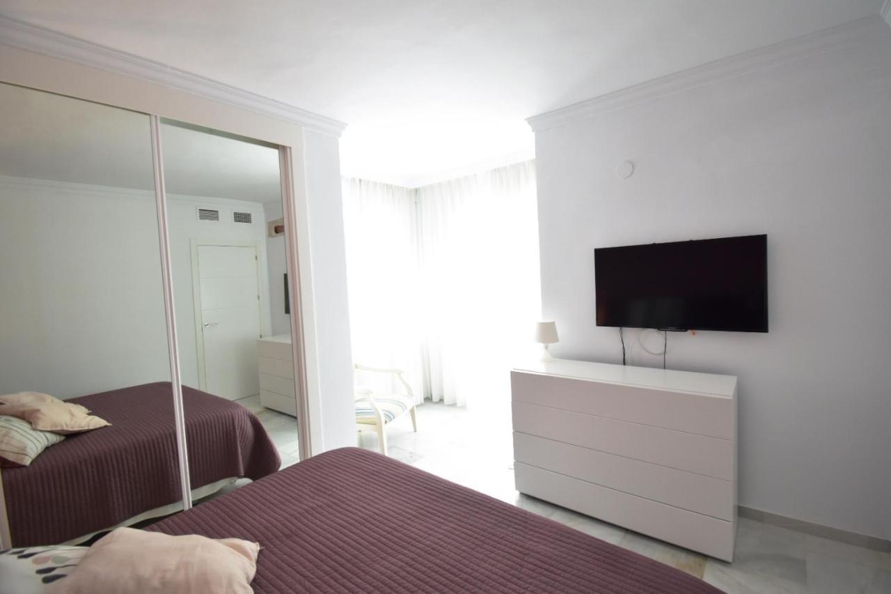 Beautiful In Del Golf-las Brisas Apartamento *