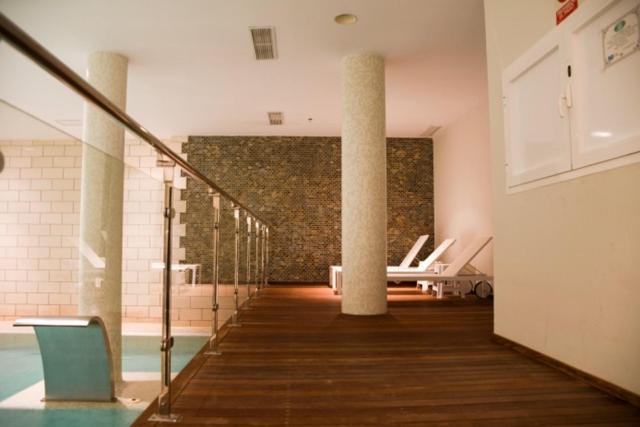 Modern In Gated Complex Sierra Blanca Villa