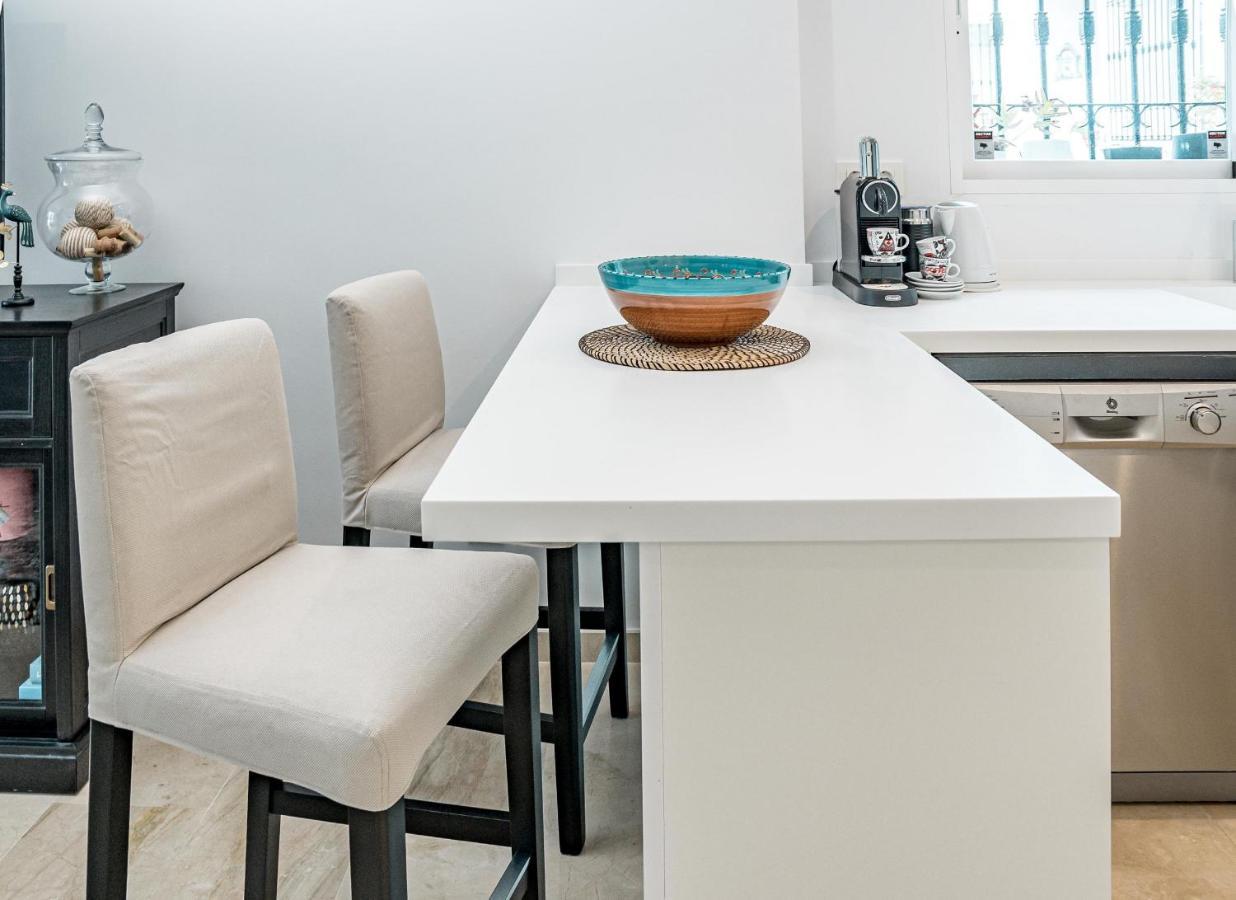 Charming And Modern 3-bedroom Duplex In Aloha Pueblo With Mountain Views Holiday home