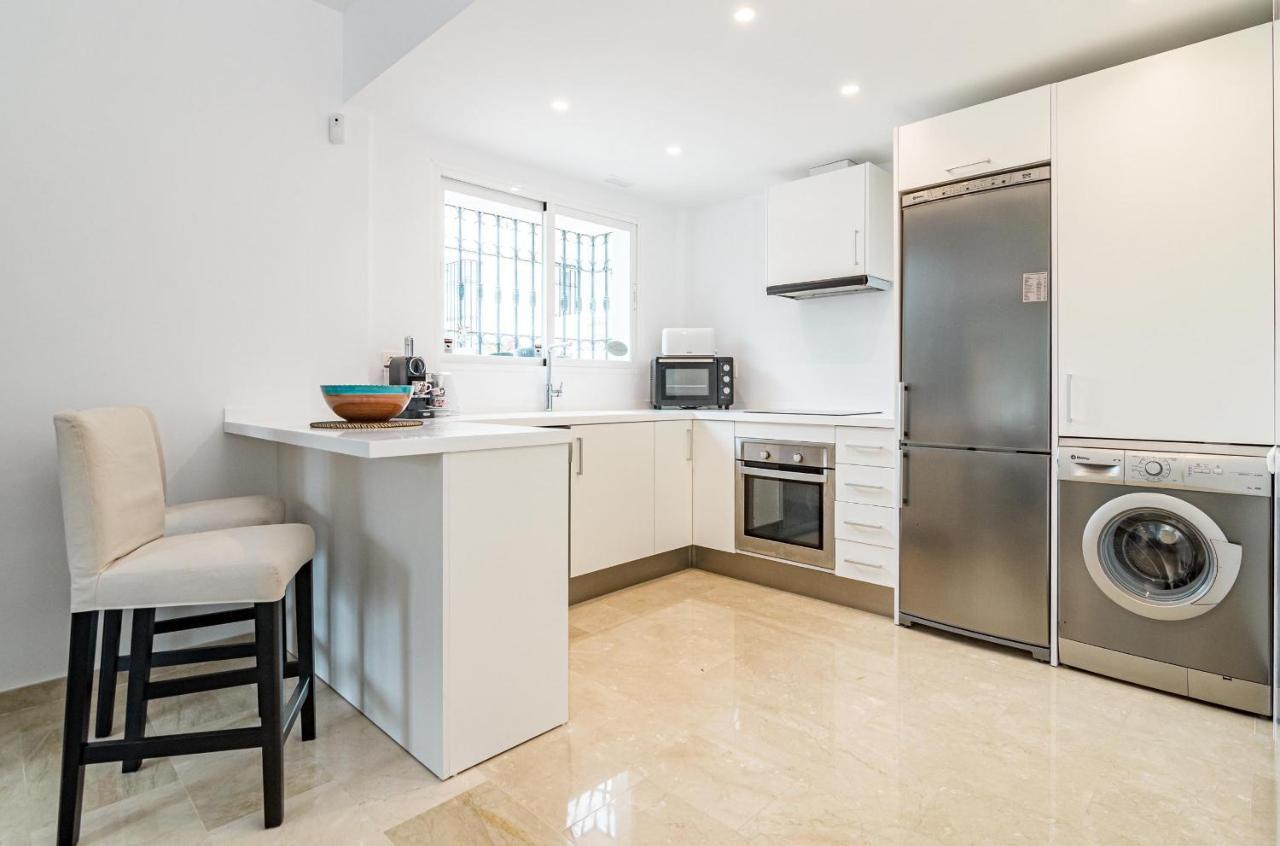 Charming And Modern 3-bedroom Duplex In Aloha Pueblo With Mountain Views * Marbella