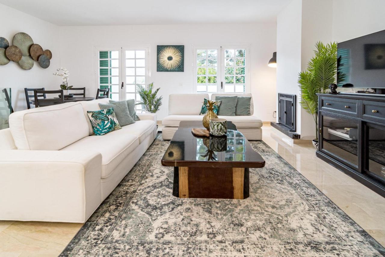 Charming And Modern 3-bedroom Duplex In Aloha Pueblo With Mountain Views Holiday home *