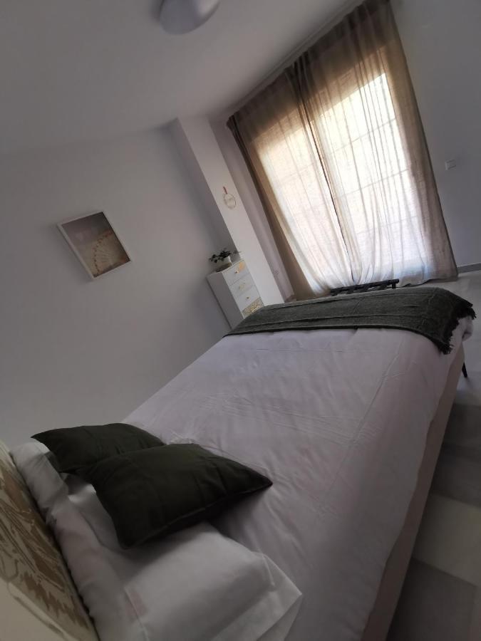 Apartment Junto Al Mar Con Gran Terraza Marbella