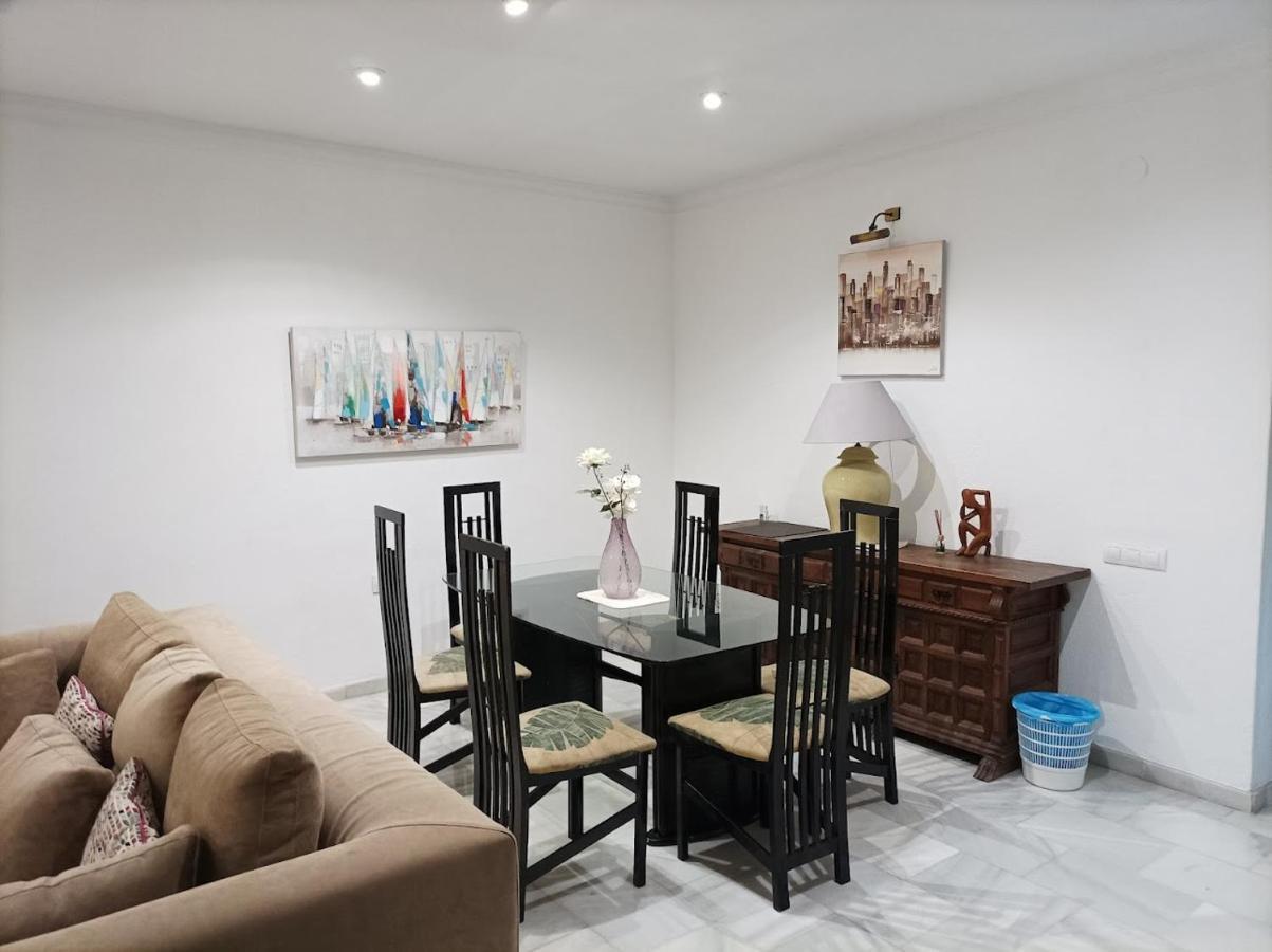 Apartment Large 2 Bed Apt Puerto Banus Marina Private Parking