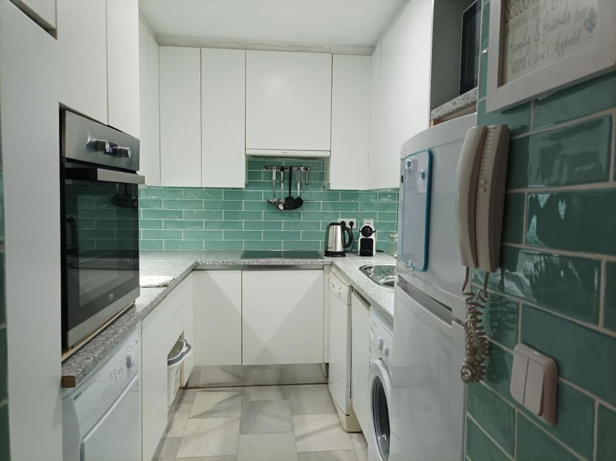 Large 2 Bed Apt Puerto Banus Marina Private Parking