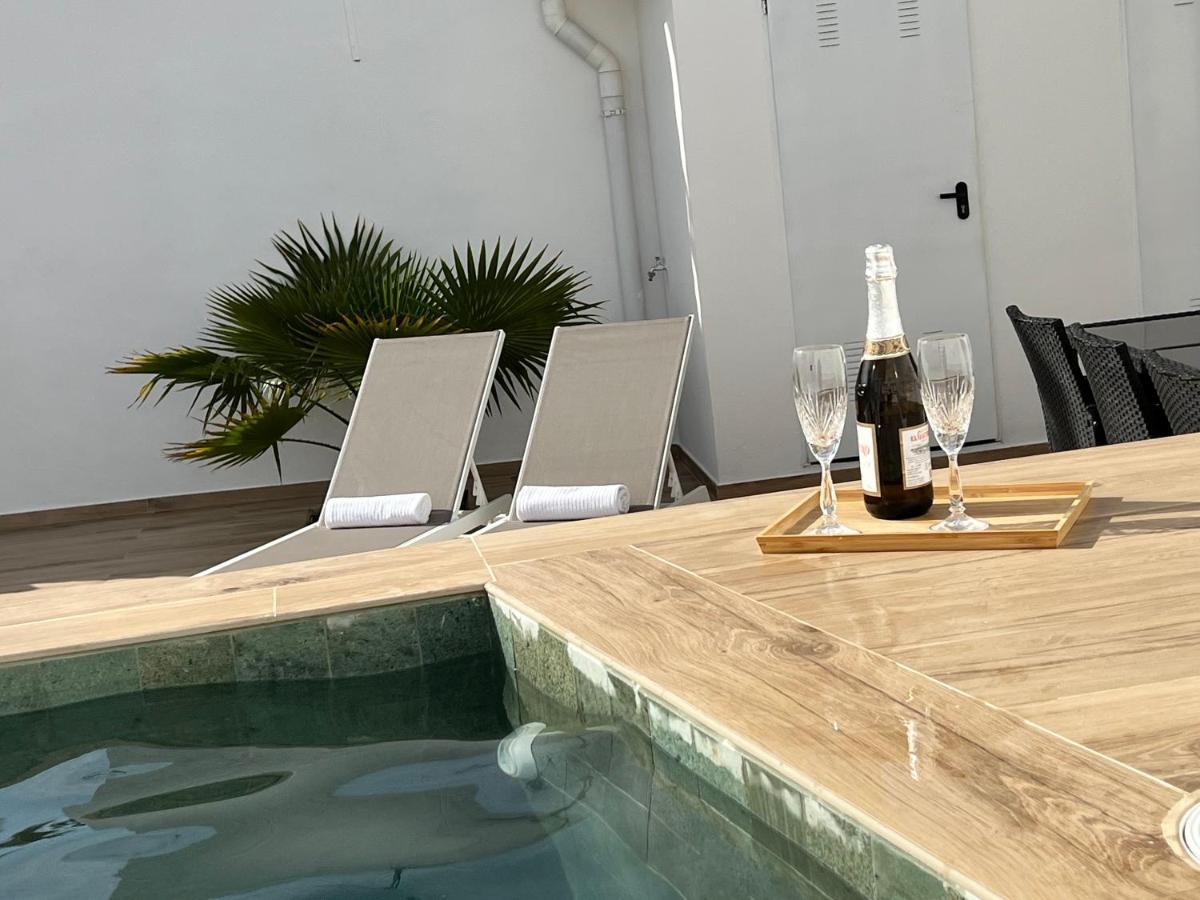 Karibu & Pool Vakantiehuis *