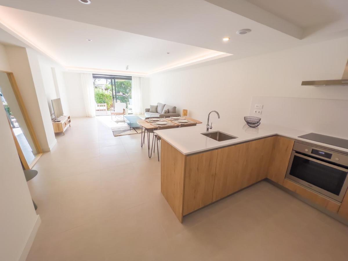 Apartamento Bajo Con Jardin En La Milla De Oro *