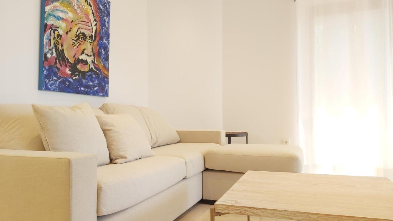 Del Parque Flats Le Village Golf Apartment Marbella
