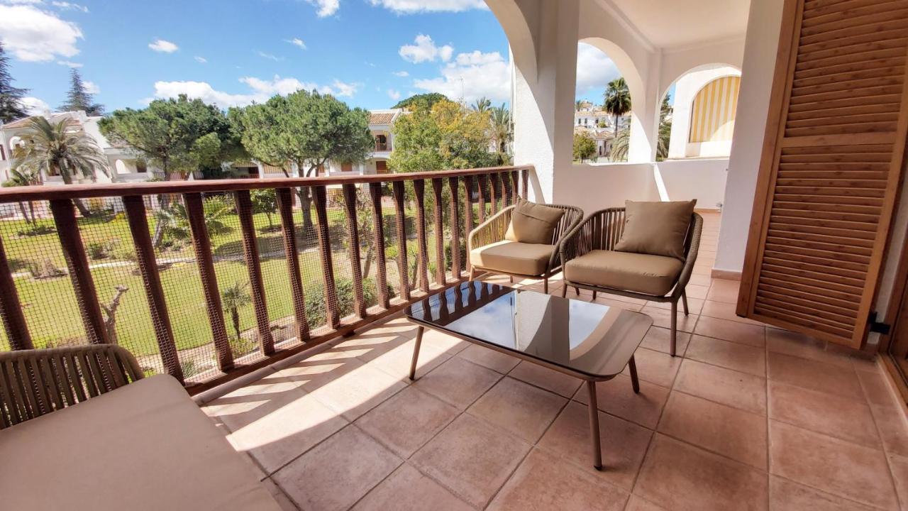 Del Parque Flats Le Village Golf Apartment Marbella