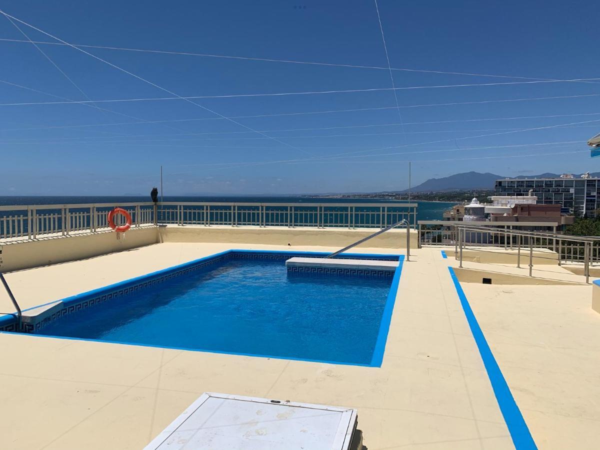 On Boulevard Apartment Marbella