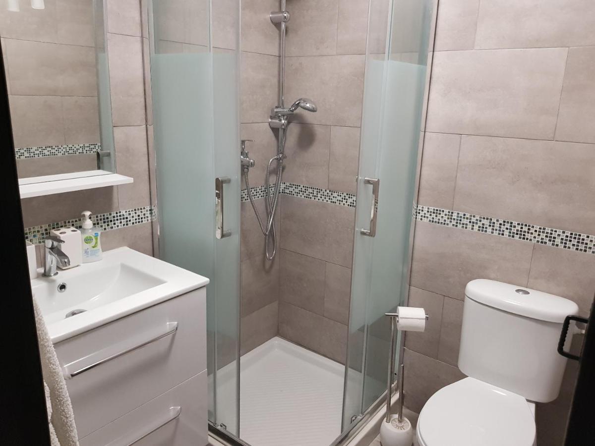 Apartment Large 2 Bed Apt Puerto Banus Marina Private Parking