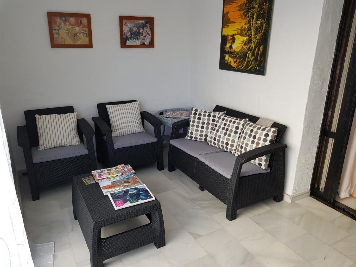 Apartment Large 2 Bed Apt Puerto Banus Marina Private Parking Marbella