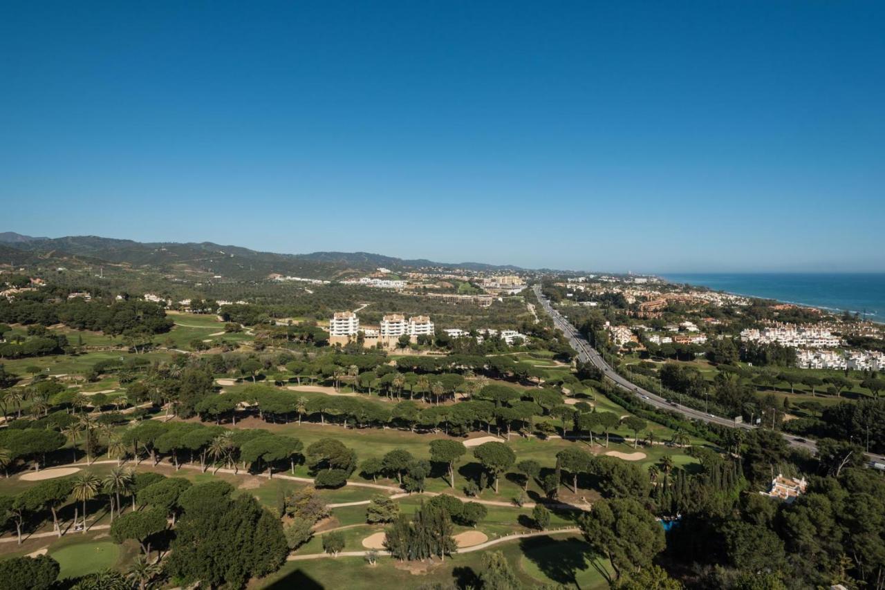Torre Real ,panoramic Views Sea Mountain And Golf Apartment Marbella