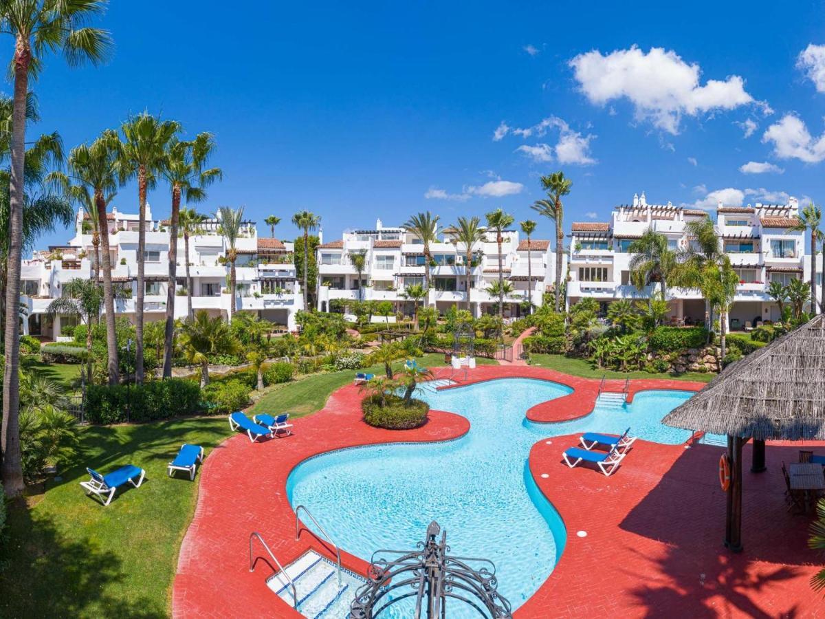 Apartment Vacation I Jardines De Ventura Del Mar, Walk To Puerto Banus Marina, A Minute From The Beach, Groundfloor, Family Friendly And Pool Marbella