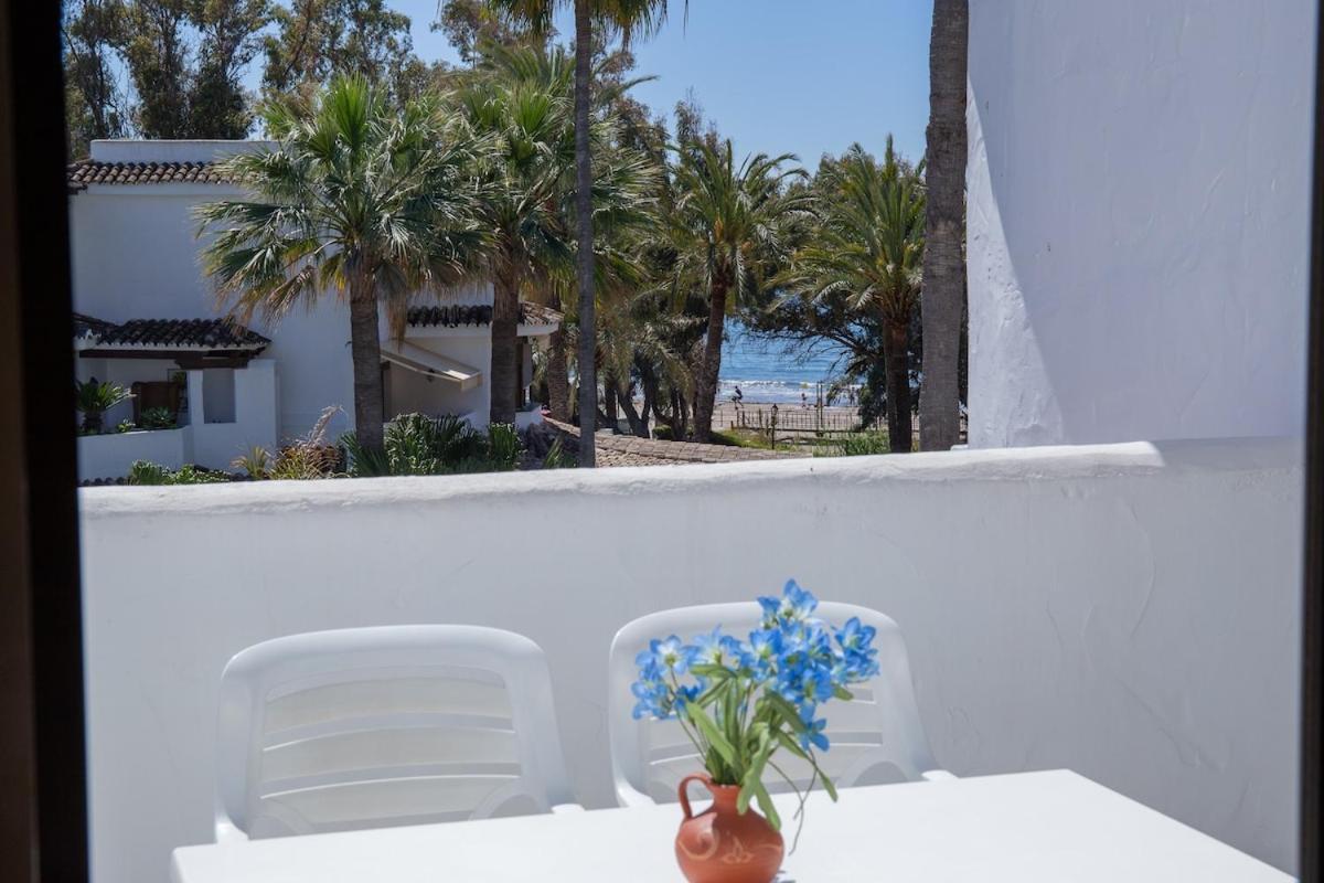 C63 - Sea View Peaceful Beach * Marbella