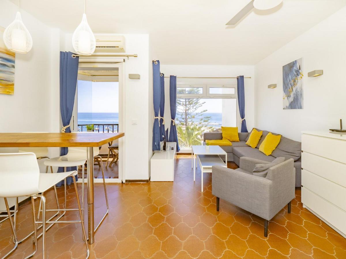 Apartment Cubo's Penthouse Cabopino Port & Parking