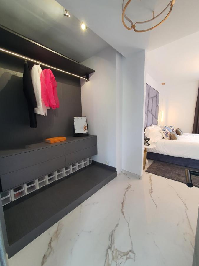 Luxurious Close To Sea And Golf *