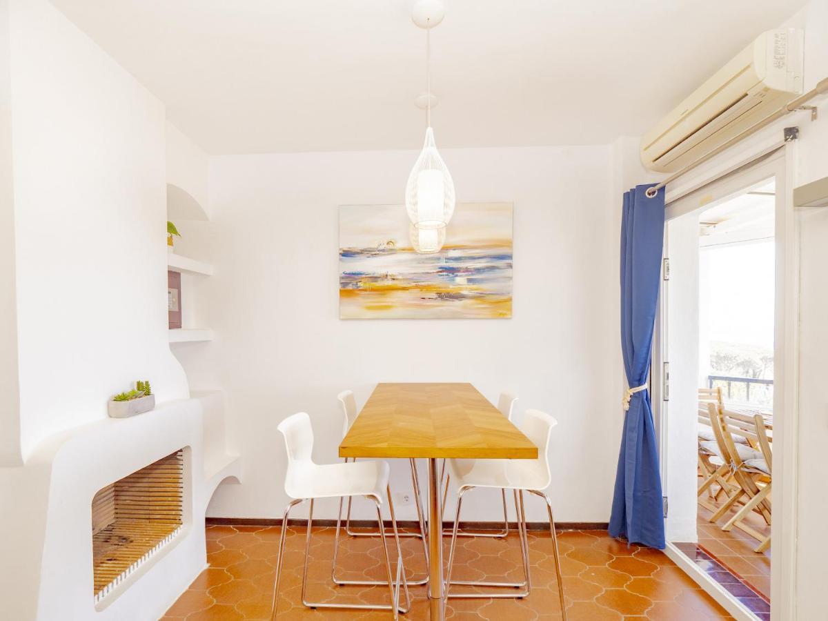 Apartment Cubo's Penthouse Cabopino Port & Parking Marbella
