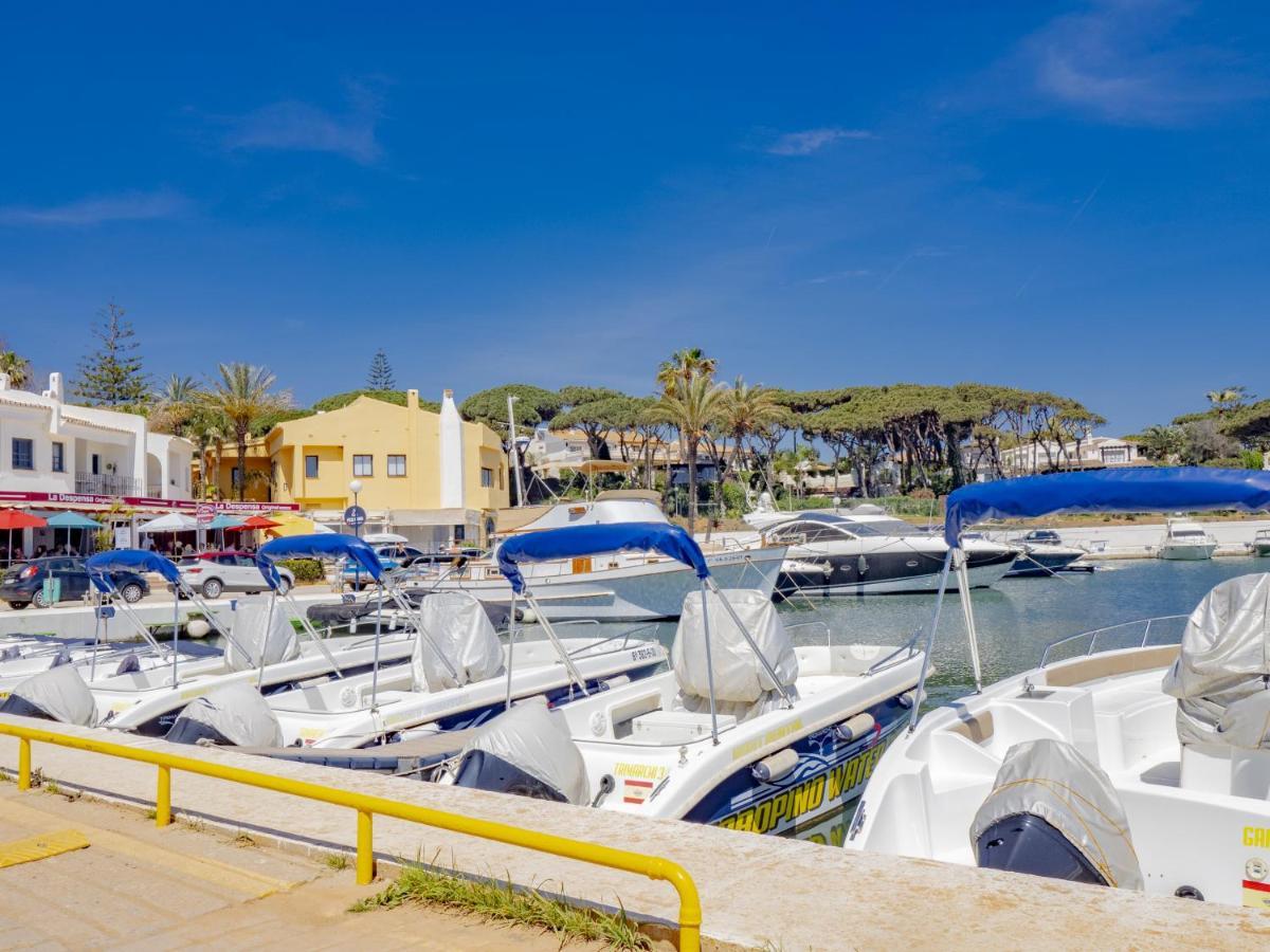 Apartment Cubo's Penthouse Cabopino Port & Parking *