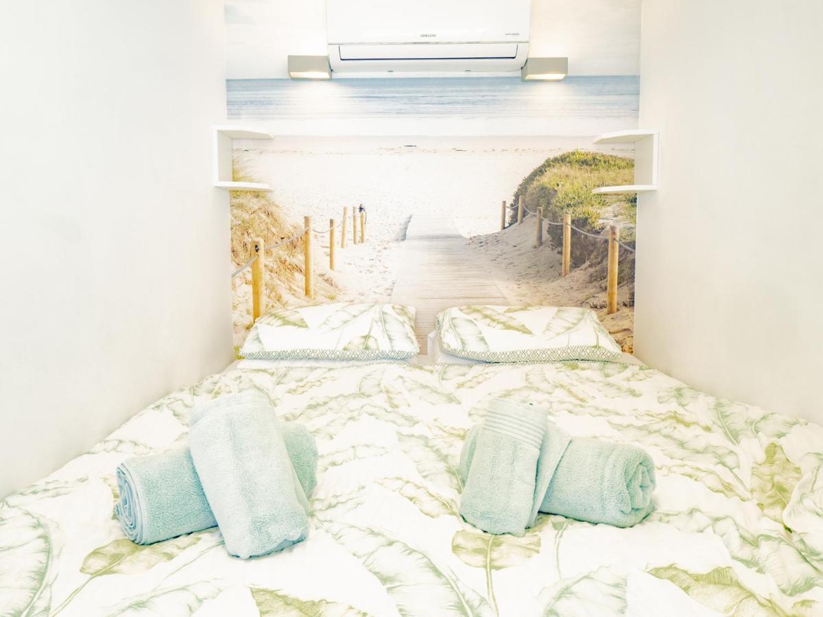 Cubo's Penthouse Cabopino Port & Parking *