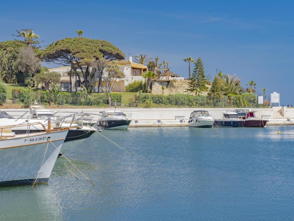 Apartment Cubo's Penthouse Cabopino Port & Parking