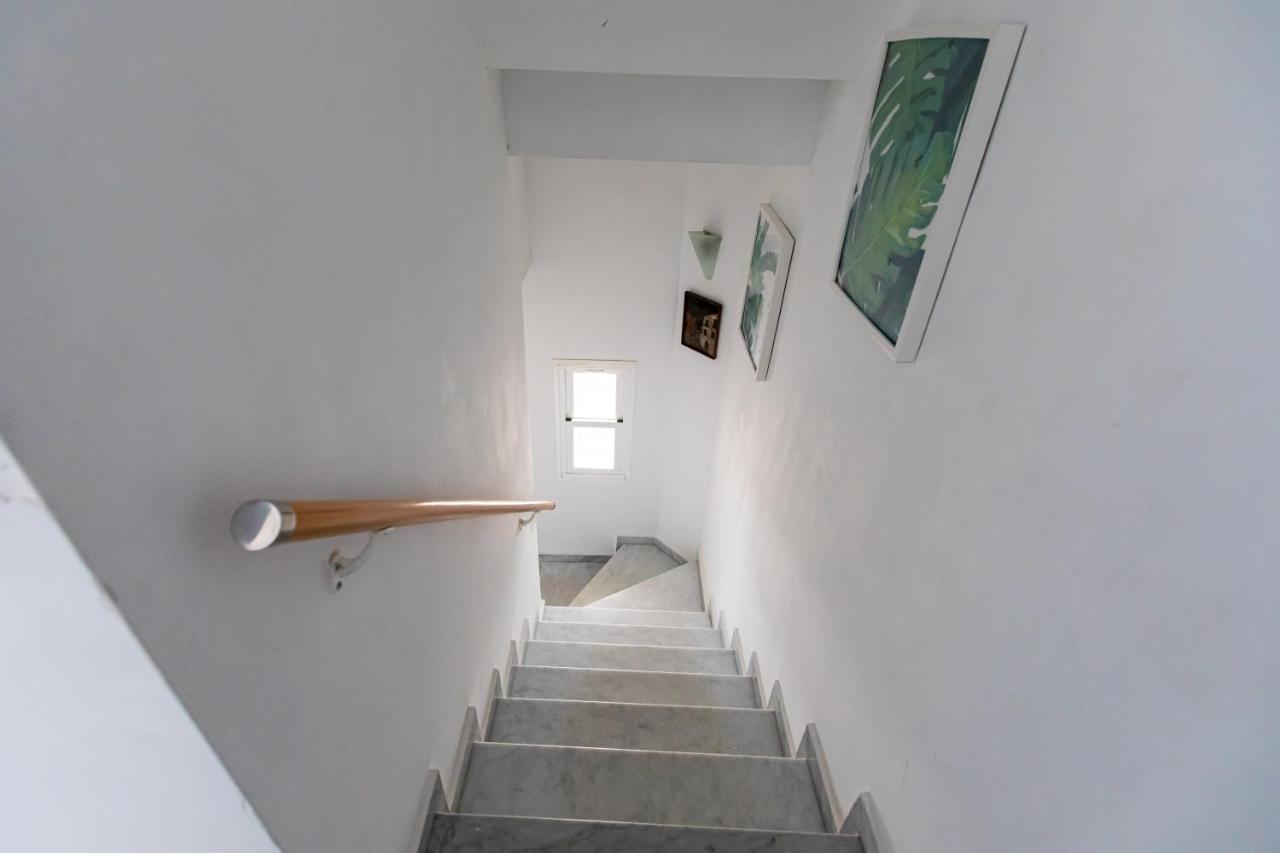 Casa 1 Linea De Playa. Holiday home Marbella